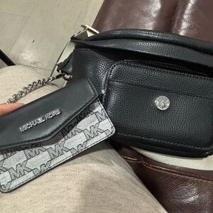 Michael Kors Maisie Large Sling Bag